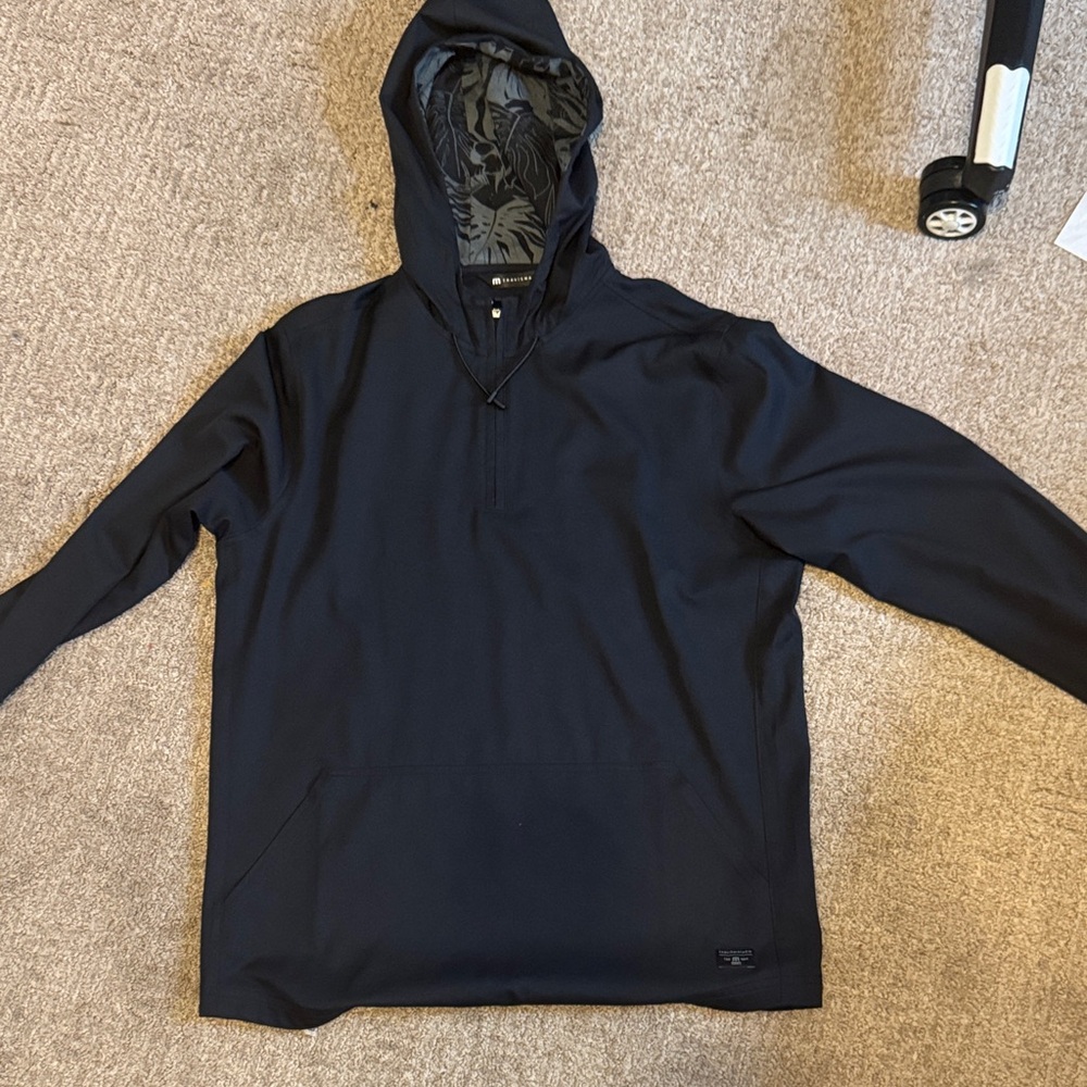 Travis mathew Black Hooded Pullover